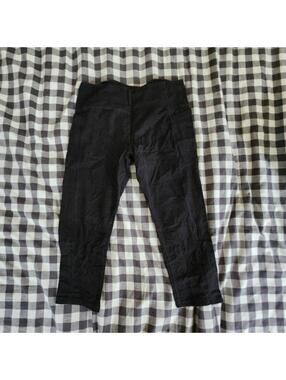 Athletic Works Black Cropped Pocket Legging